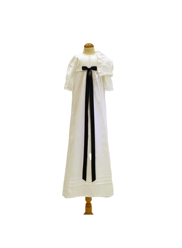 White cotton Christening gown with bonnet and 10 choices of bows – Grace of sweden