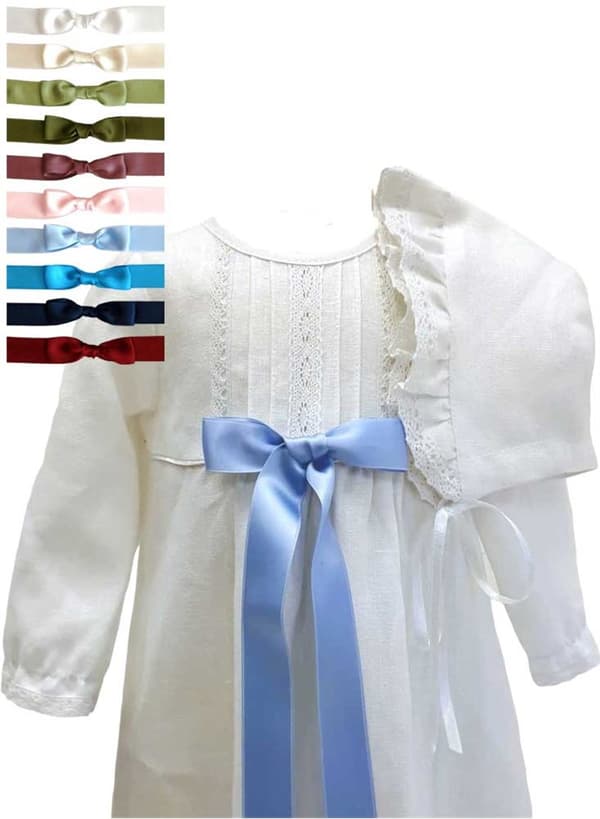 Christening gown - Grace of Sweden - White with long sleeve and bonnet. 10 bows options