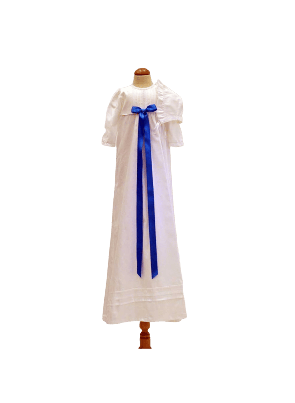 Christening gown - Grace of Sweden - White with long sleeve and bonnet. 10 bows options