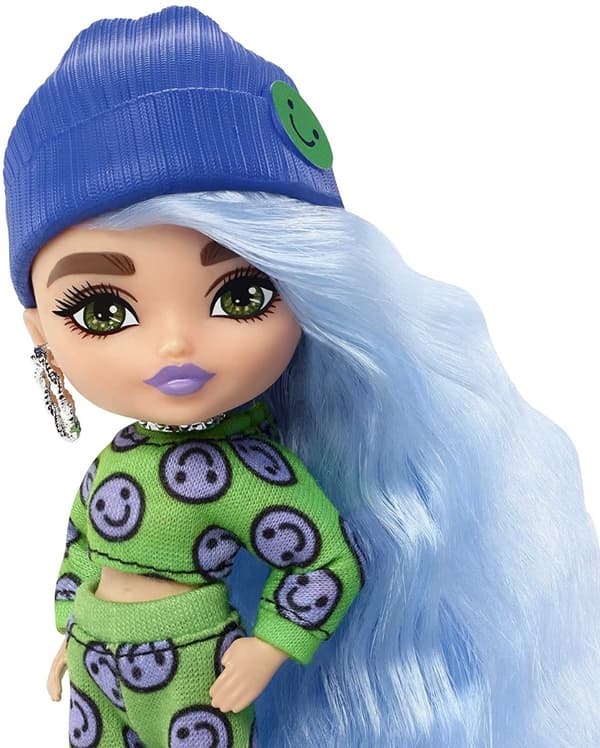 Barbie® Extra Mini nukk siniste juustega