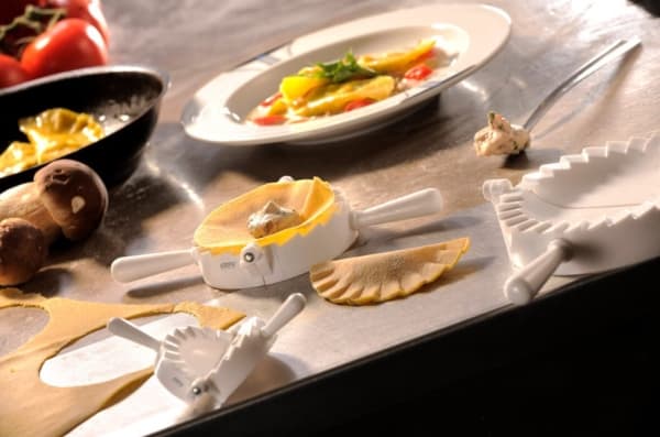GEFU 3 dumpling-valmistajia