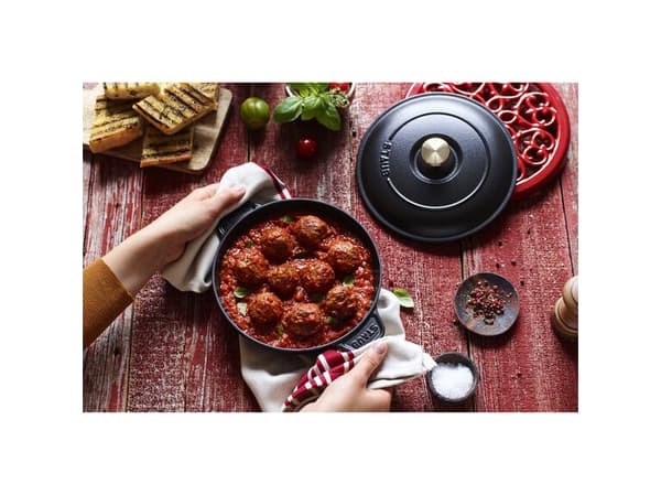 ZWILLING STAUB SPECIALITIES, Au gratin-stekeform, Oval, Støpejern, Keramisk, Gass, Halogen, Induksjon, Forseglet Plate, Sort, -20 - 240 °C