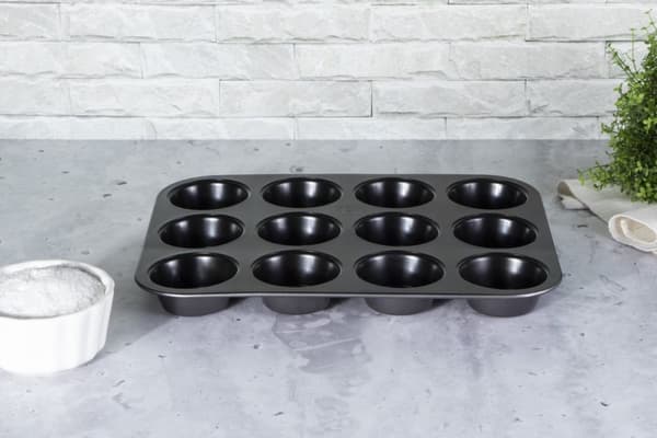 MUFFIN BAKING MOLDER X12 BERLINGER HAUS CARBON PRO BH-1821