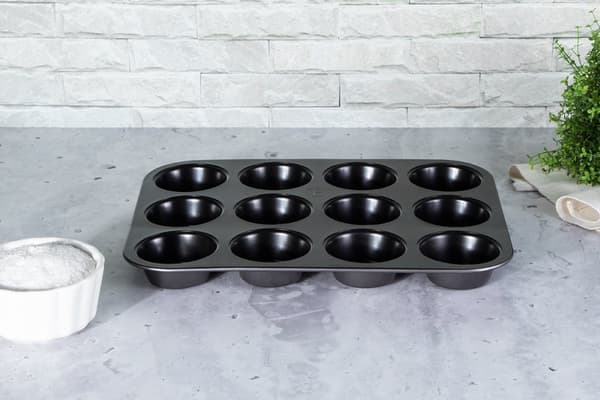BAGEFORM TIL 12 MUFFINS BERLINGER HAUS BH-1821