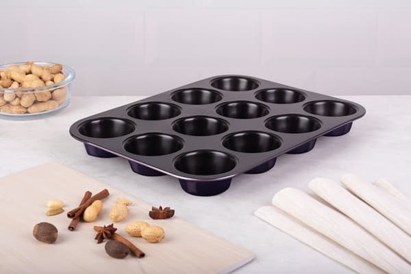 BAKFORM FÖR 12 MUFFINS BERLINGER HAUS BH-6800