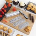 Miniatyrbillede 4 af 11: 2-i-1 kiks Maker og Piping Gun Prekies InnovaGoods
