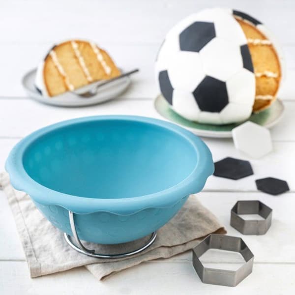 Halvklotform för fotbollstårta Zenker Special Football 43937