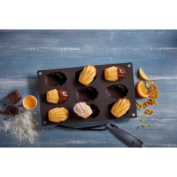 LURCH Set med 9 madeleineformar - Brun