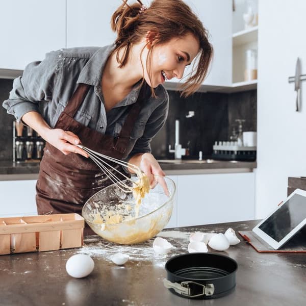 Relaxdays Fällbart bakform, liten, set om 5, Ø 12 cm, rund, non-stick, tål värme upp till 250 °C, svart
