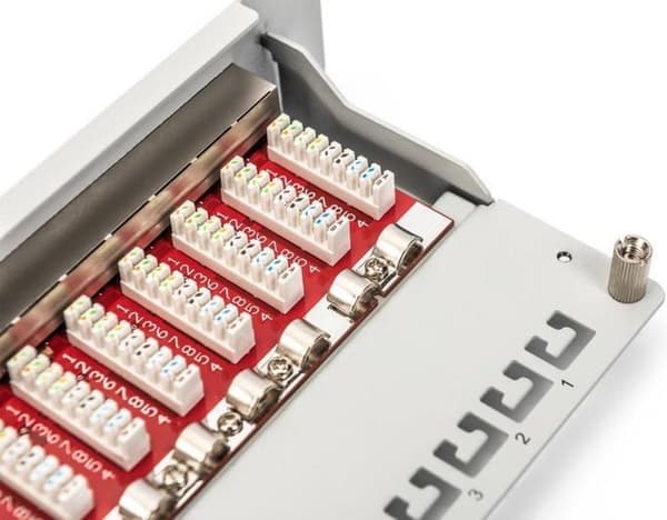 Digitus DN-91612S-EA-G patchpanel 1U