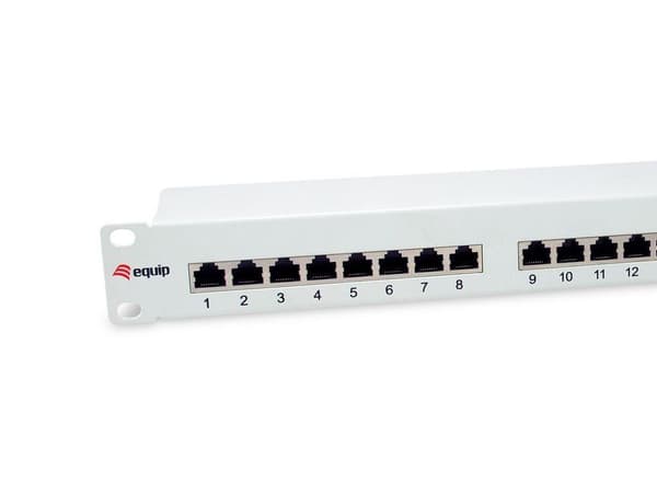 Udstyr Patch panel 24x RJ45 Cat6 19" 1U grå