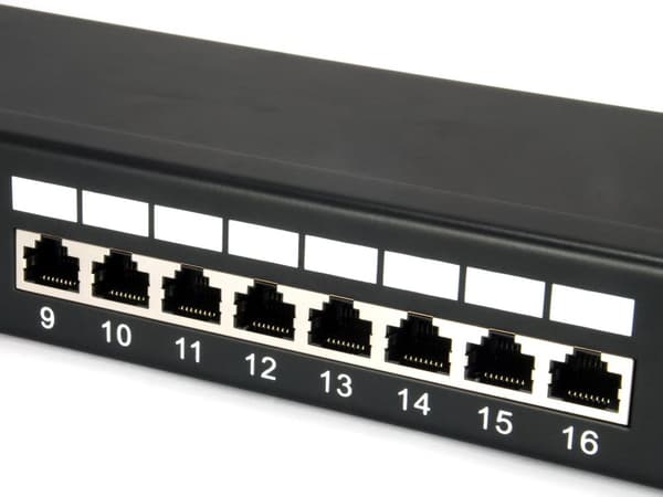 Udstyr 327425 patchpanel 1U