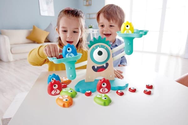 Hape Monster Math Scale Leksaksvåg