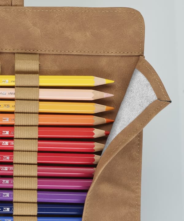 Pennal rullbart i skinnimitasjon Faber Castell