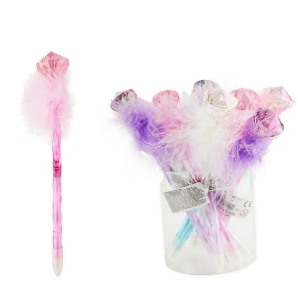 Penna med diamant och fluff