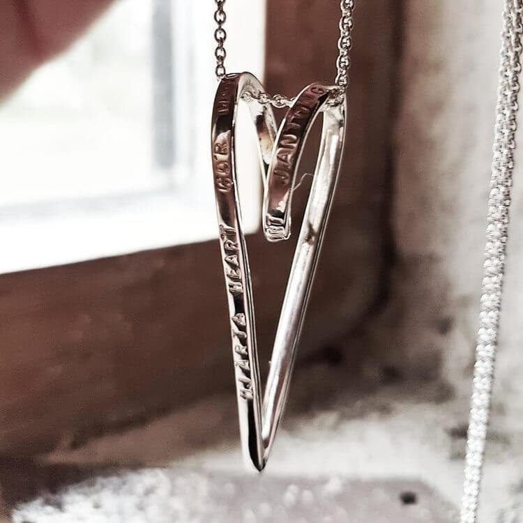 Halsband Krusidull KRAAM