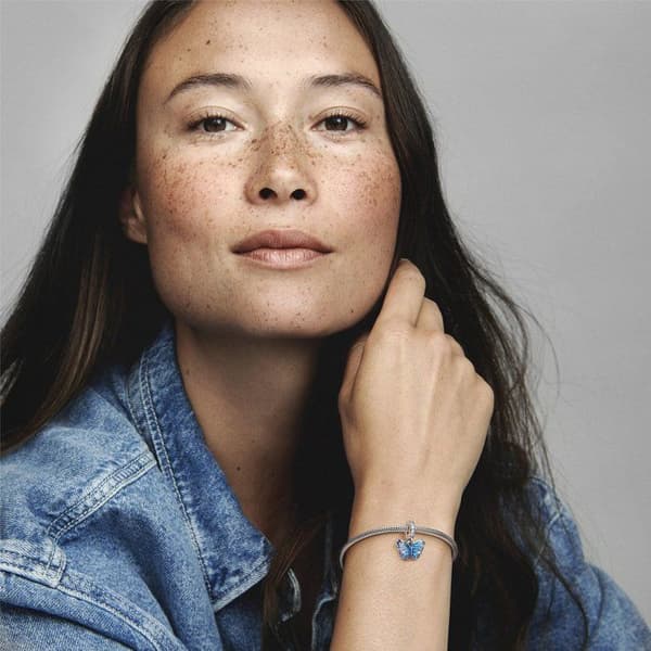 PANDORA Blått Murano Glas Fjärilshängande Berlock 792698C01