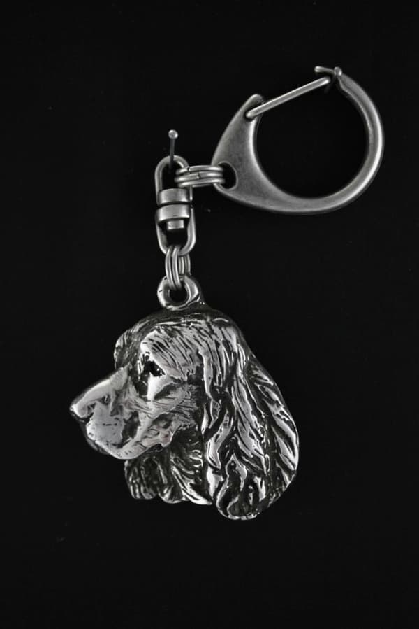 Welsh Springer Spaniel - silverpläterad nyckelring med hund, handväska dekoration, ryggsäckshänge från Art-Dog