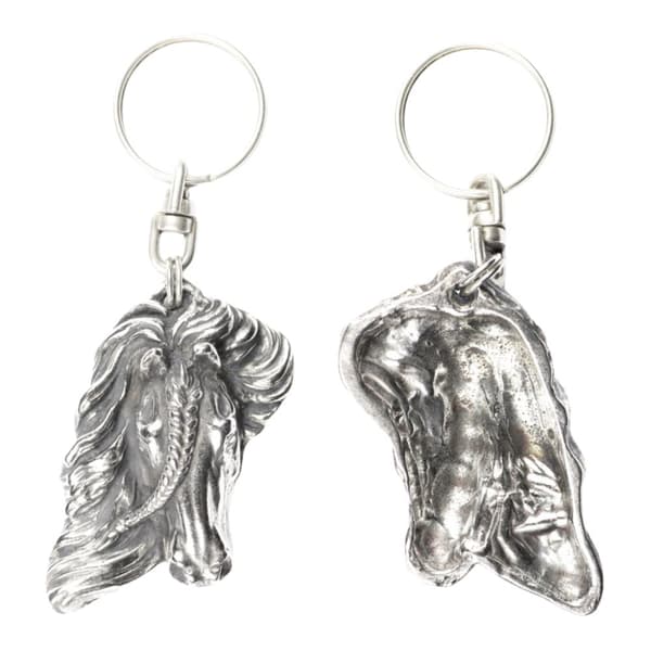 Frieserhäst - silverpläterad hästnyckelring, handväska dekoration, ryggsäckshänge från Art-Dog