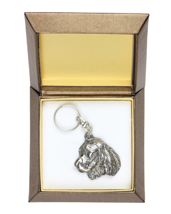 Welsh Springer Spaniel - silverpläterad nyckelring med en hund i en dekorativ låda, handväska dekoration, ryggsäckshänge från Art-Dog