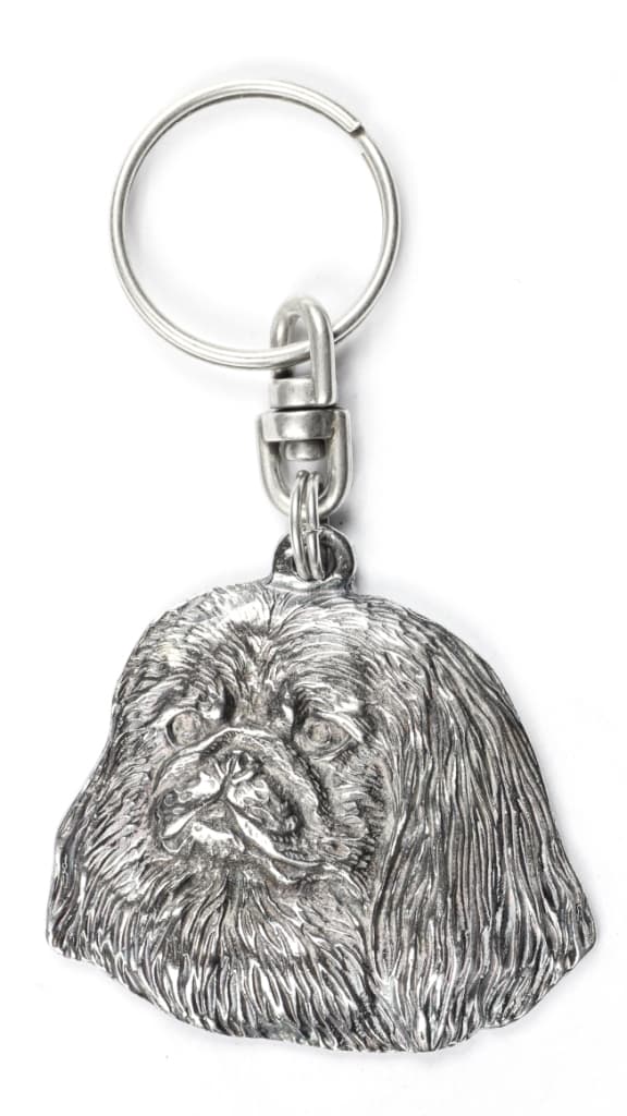 Pekingese - silverpläterad nyckelring med en hund i en dekorativ låda, handväska dekoration, ryggsäckshänge från Art-Dog