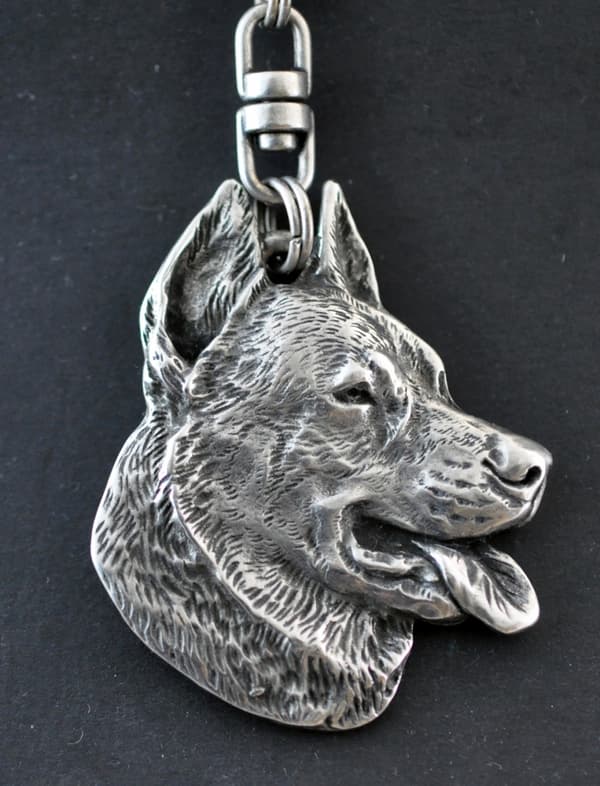 Beauceron French Shepherd - silverpläterad nyckelring med en hund i presentförpackning, handväska dekoration, ryggsäckshänge från Art-Dog