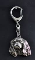 Pikkukuva 8 / 11: Cavalier King Charles Spaniel I - hopeoitu avaimenperä koiralla lahjarasiassa, käsilaukun koristelu, reppuriipus by Art-Dog