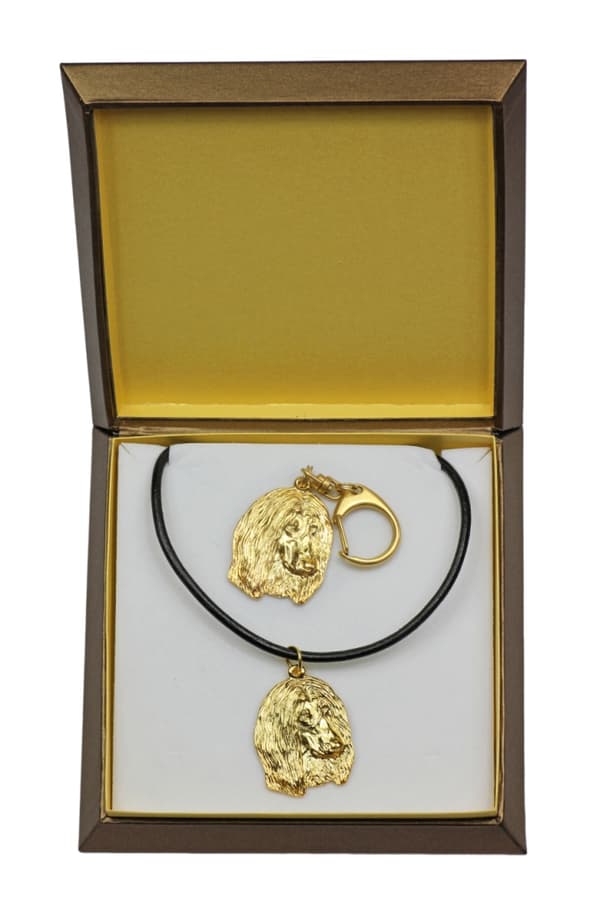 Afghan Hound II - nyckelring och halsband med en hund i en låda, högkvalitativ guldpläterad produkt, Art-Dog varumärke