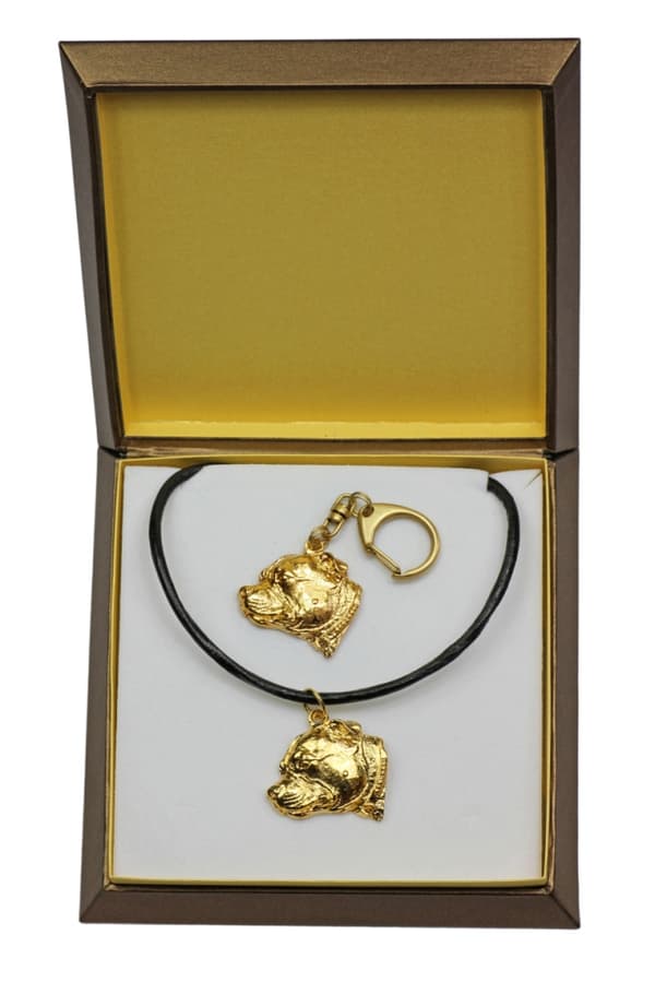 Staffordshire Bull Terrier, Staffik, Staffi III - nyckelring och halsband med en hund i låda, högkvalitativ guldpläterad produkt, Art-Dog varumärke