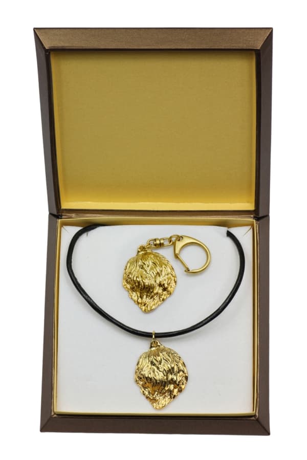 Polish Lowland Sheepdog, PON - nyckelring och halsband med en hund i låda, högkvalitativ guldpläterad produkt, Art-Dog varumärke