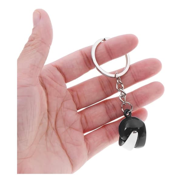 Nyckelring HJÄLM SVART METALL hänge Originalgåva