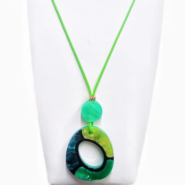 Agélii Fashion - Necklace: Available in 5 different color variants