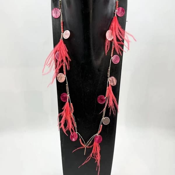 Agélii Fashion - Feather necklace in several color variants