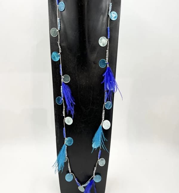 Agélii Fashion - Feather necklace in several color variants
