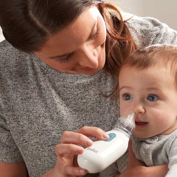 Paristokäyttöinen nenäimuri Braun BNA100EU hellävaraiseen nenän puhdistukseen