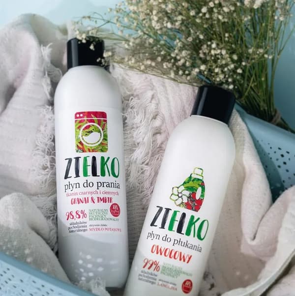 ZIELKO Neste mustien ja tummien tekstiilien pesuun Granaattiomena ja inkivääri