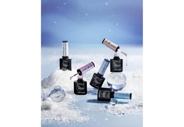 Stars from the Stars Cosmic Winter hybridi kynsilakka nro. 052, 5g