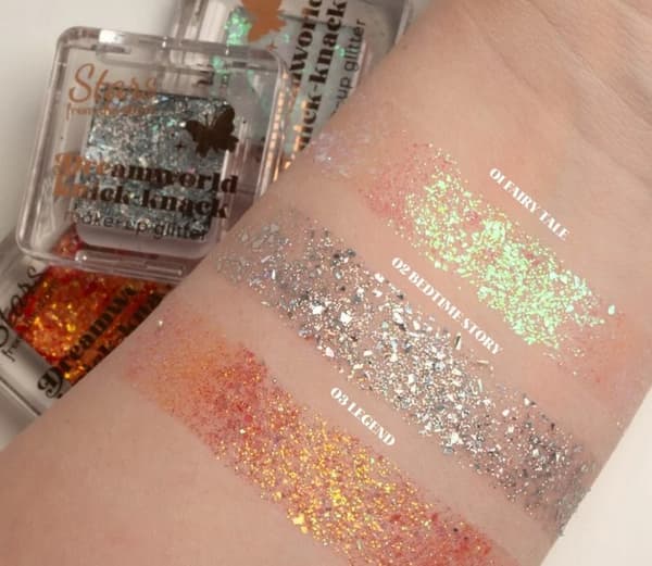 Tähdet tähdistä Dreamworld näppärä meikkiglitter 02 Nukkumatarina, 1,4 g / 5254