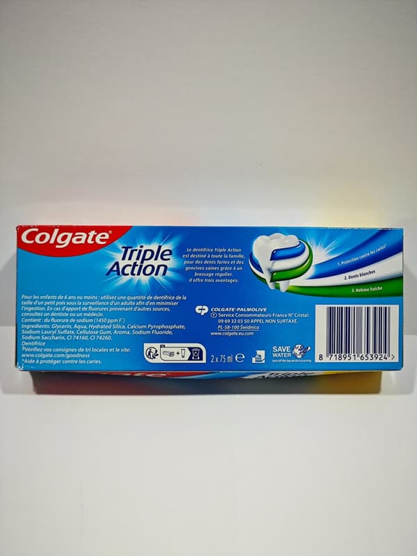 Colgate Triple Action tandpasta 2 x 75 ml