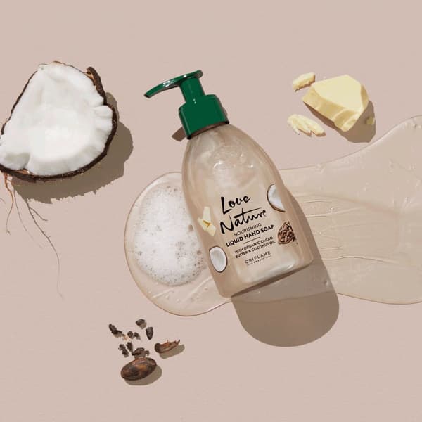 Oriflame Love Nature Nærende Flydende Håndsæbe med Økologisk Kakaosmør og Kokosolie 300 ml