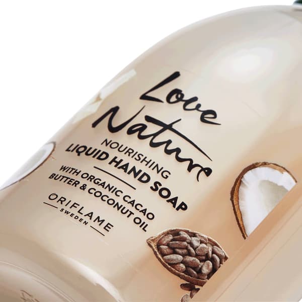 Oriflame Love Nature Nærende Flydende Håndsæbe med Økologisk Kakaosmør og Kokosolie 300 ml