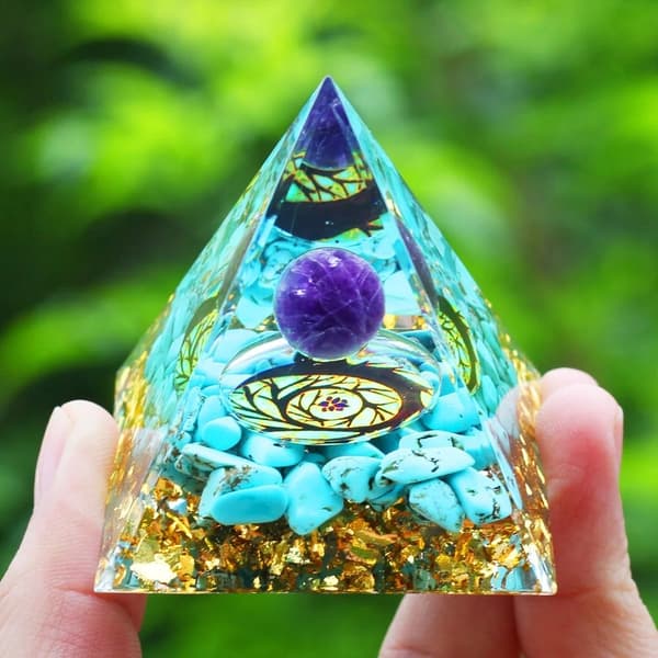 ORGONIT Pyramid + LED Lampbas 5cm Kristallstenar Amulett 5cm HX18