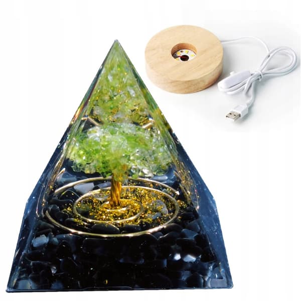 ORGONIT Pyramid + LED Lampbas 5cm Kristallstenar Amulett 5cm HX14