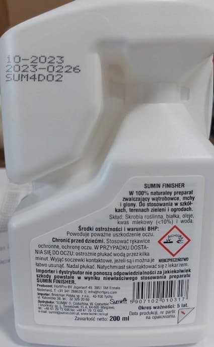SUMIN Viimeistelyaine sammaleelle ja levälle nurmikoilla ja muilla pinnoilla 200 ml