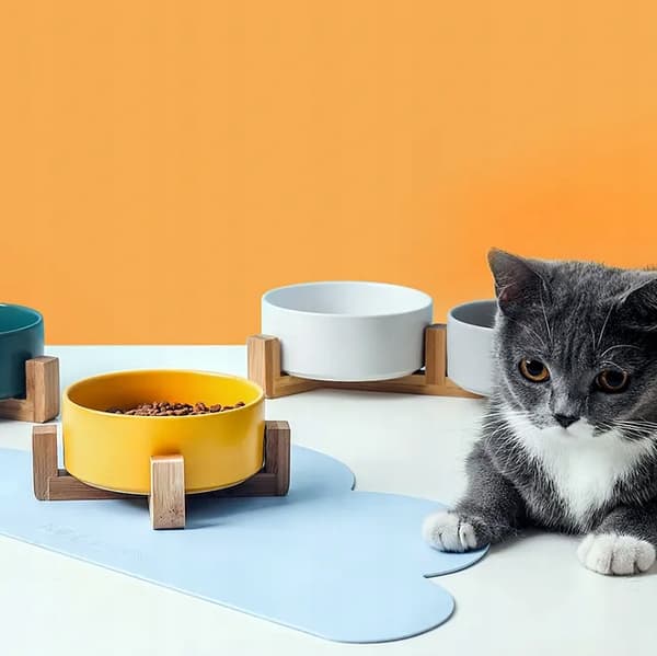 SKÅL TIL HUNDE OG KATTE KERAMISK BAMBUS SORT 850ml