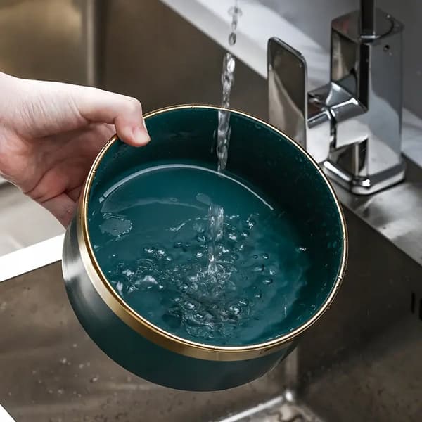 DOBBELT KERAMISK HUNDE OG KATTE SKÅL 2 x 400 ml PÅ ET GLAMOUR STATIV