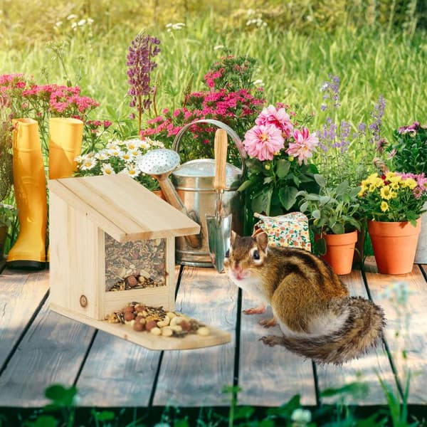 Relaxdays Wooden Squirrel Feeder HxBxD: 17,5 x 12 x 25 cm Heavy Duty Solid, Green