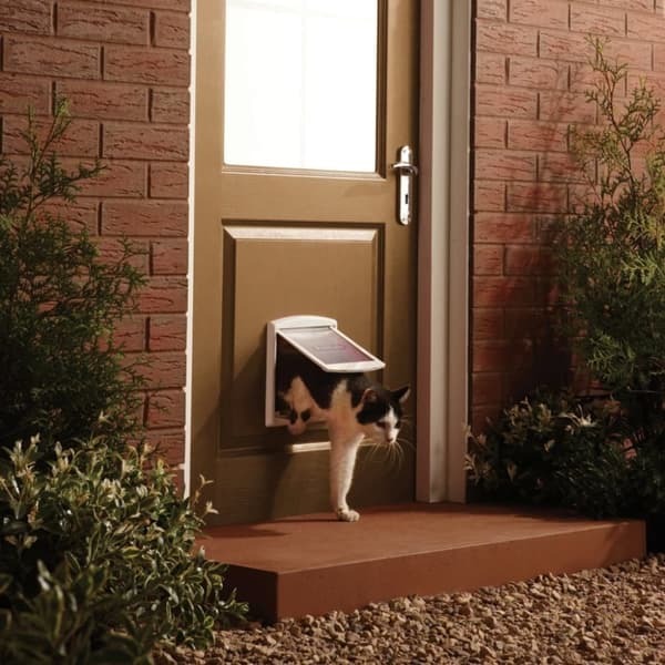 PetSafe 2-vejskæledyrsdør 715 lille 17,8 x 15,2 cm hvid 5017