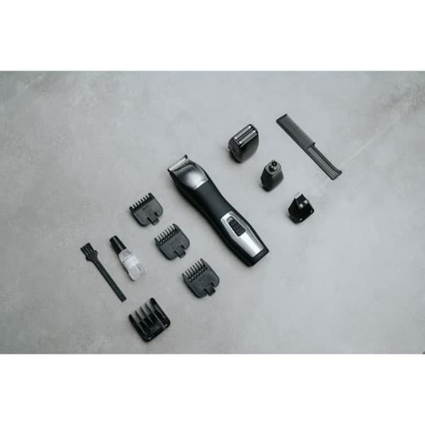 Skäggtrimmer - WAHL - GROOMSMAN PRO - 2,4 V - 6 kammar - Autonomi: 60 min - Svart / Silver