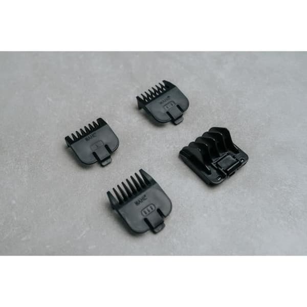 Skäggtrimmer - WAHL - GROOMSMAN PRO - 2,4 V - 6 kammar - Autonomi: 60 min - Svart / Silver